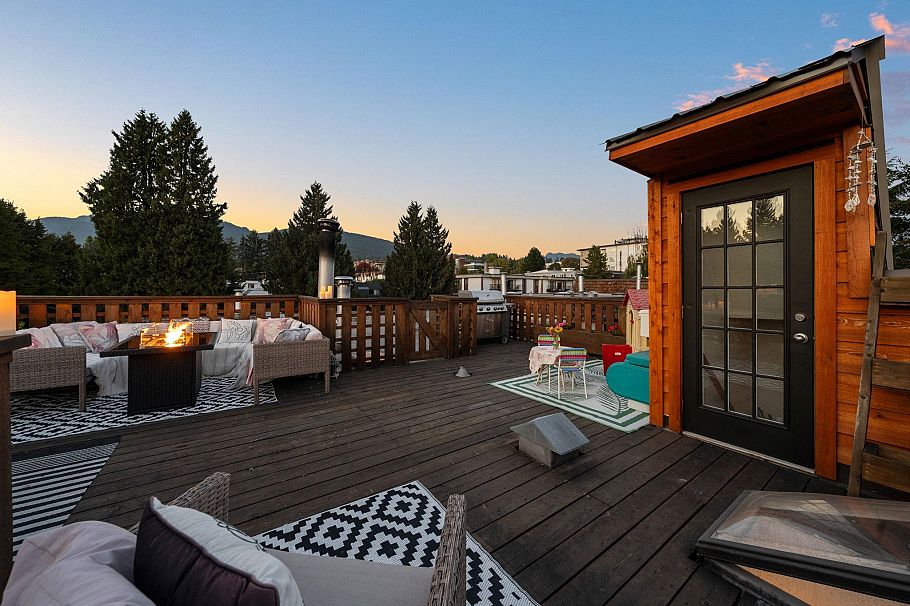 1952 Chesterfield Avenue North Vancouver, BC - 26
