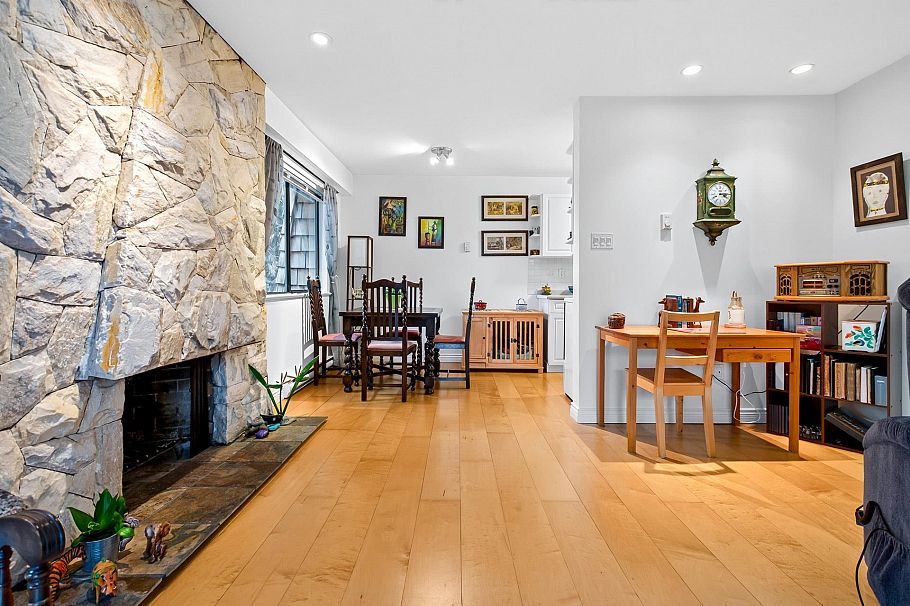 303 1721 St. Georges Avenue North Vancouver, BC - 13