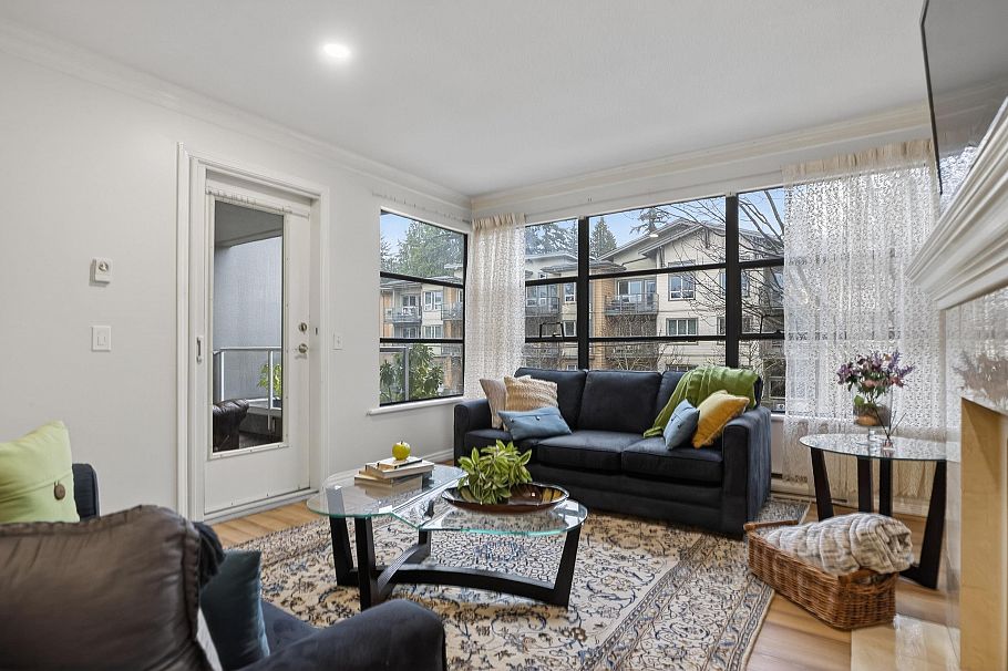 204 3151 Woodbine Drive North Vancouver, BC - 8
