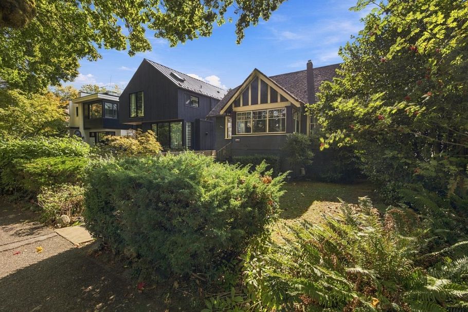 840 W 22nd Avenue Vancouver, BC - 21