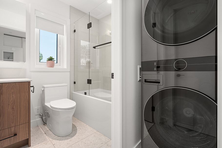 1 2240 E 40th Avenue Vancouver, BC - 38