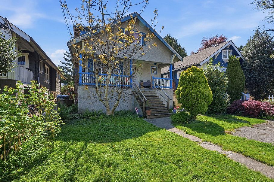 3174 W 5th Avenue Vancouver, BC - 18