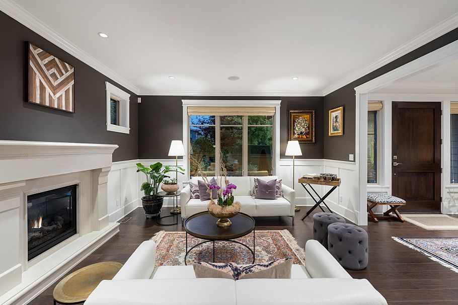 358 W 15th Street North Vancouver, BC - 8