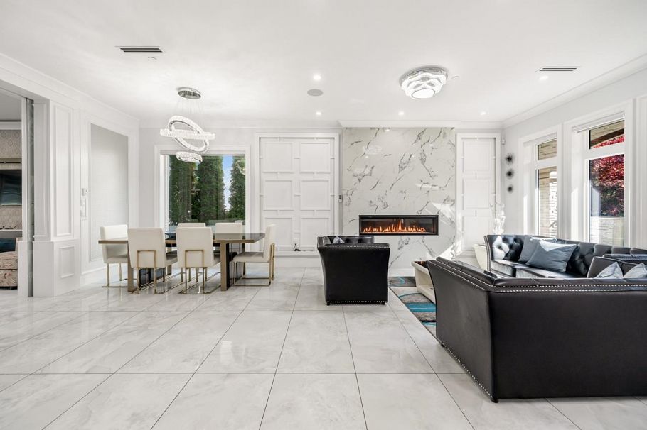 3419 E 48th Avenue Vancouver, BC - 5