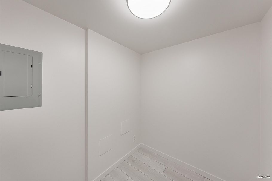 1509 111 W Georgia Street Vancouver, BC - 18