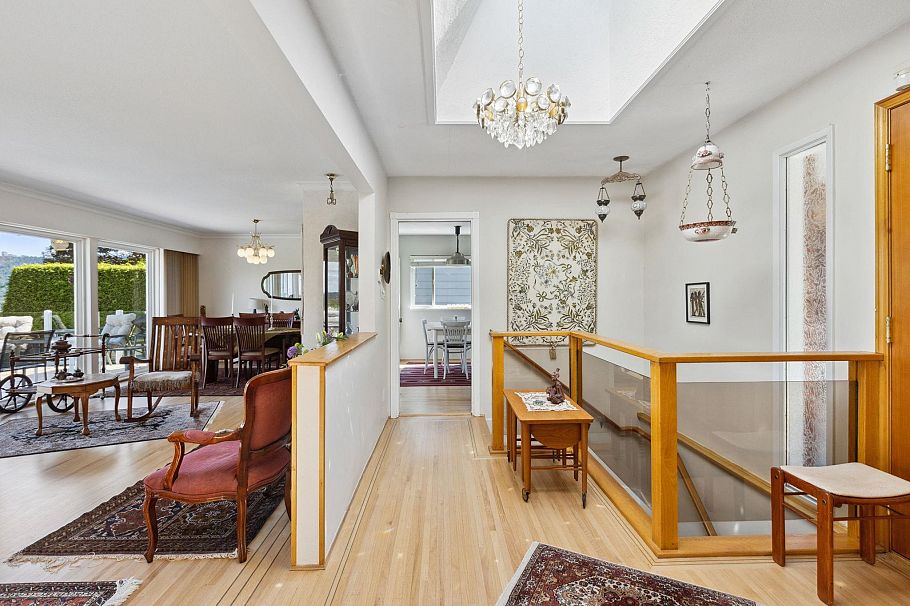 474 Fairway Drive North Vancouver, BC - 13