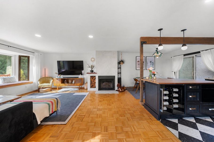 1952 Chesterfield Avenue North Vancouver, BC - 6