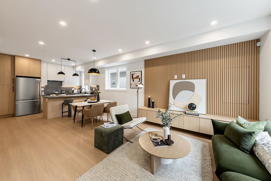 1 3268 E 18 Avenue Vancouver, BC - 2