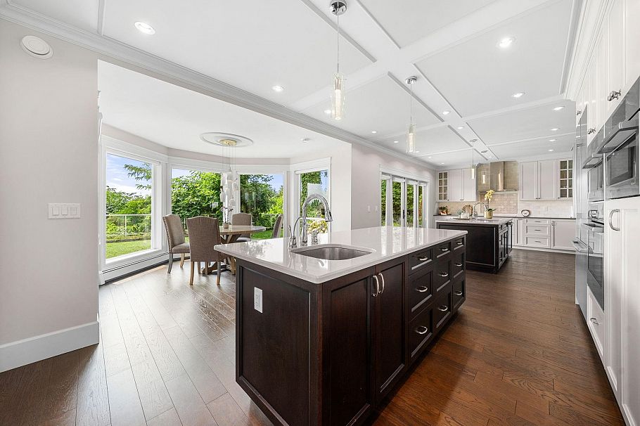 1259 W Keith Road North Vancouver, BC - 5