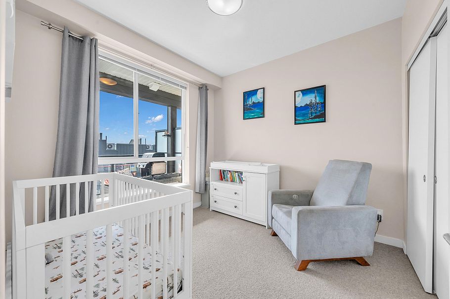 303 625 E 3rd Street North Vancouver, BC - 16