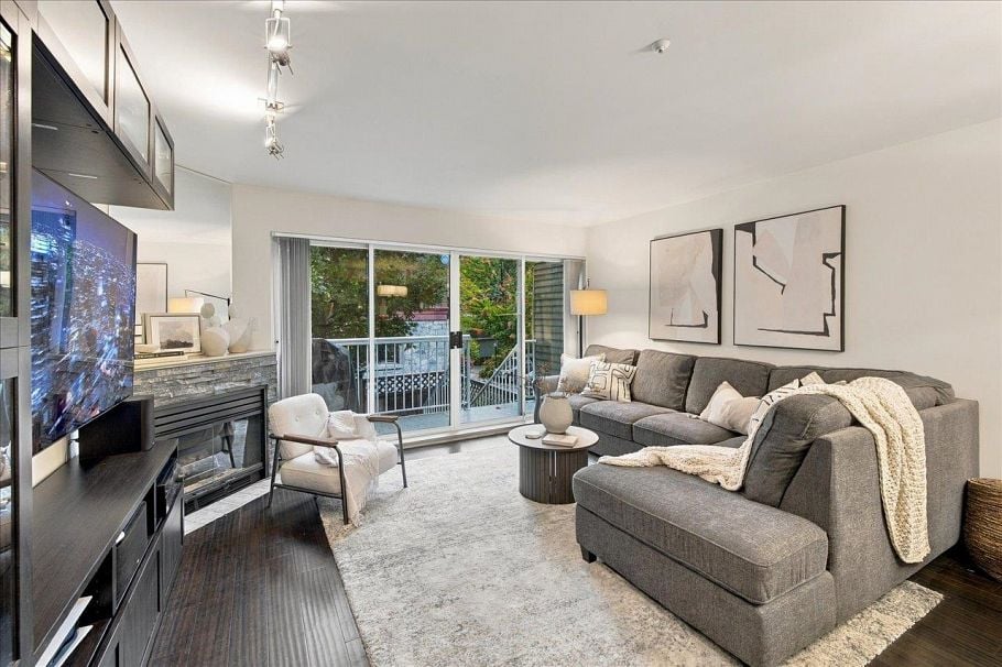 8416 Millstone Street Vancouver, BC - 4