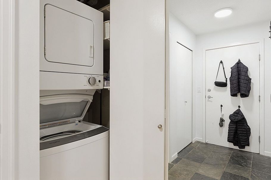 112 147 E 1st North Vancouver, BC - 6