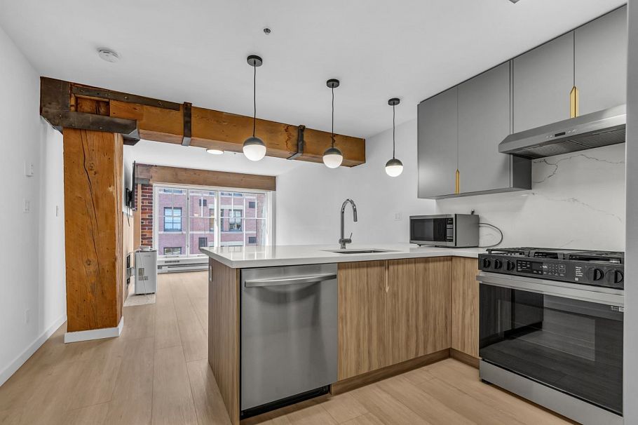 402 1178 Hamilton Street Vancouver, BC - 5