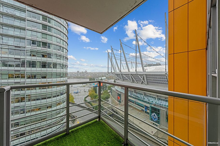 1509 111 W Georgia Street Vancouver, BC - 10