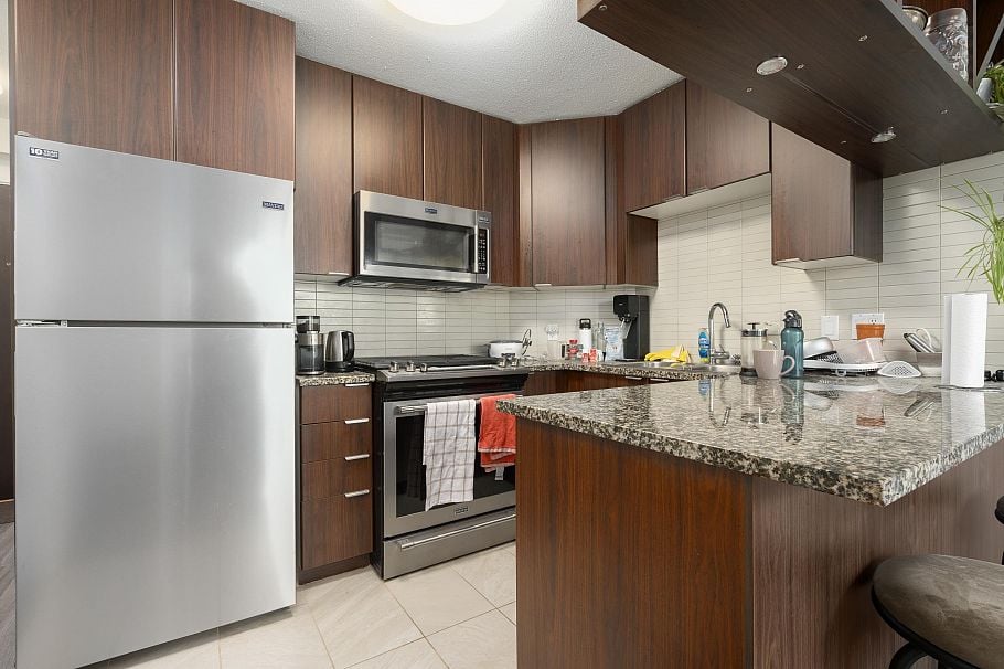 802 1010 Richards Street Vancouver, BC - 5