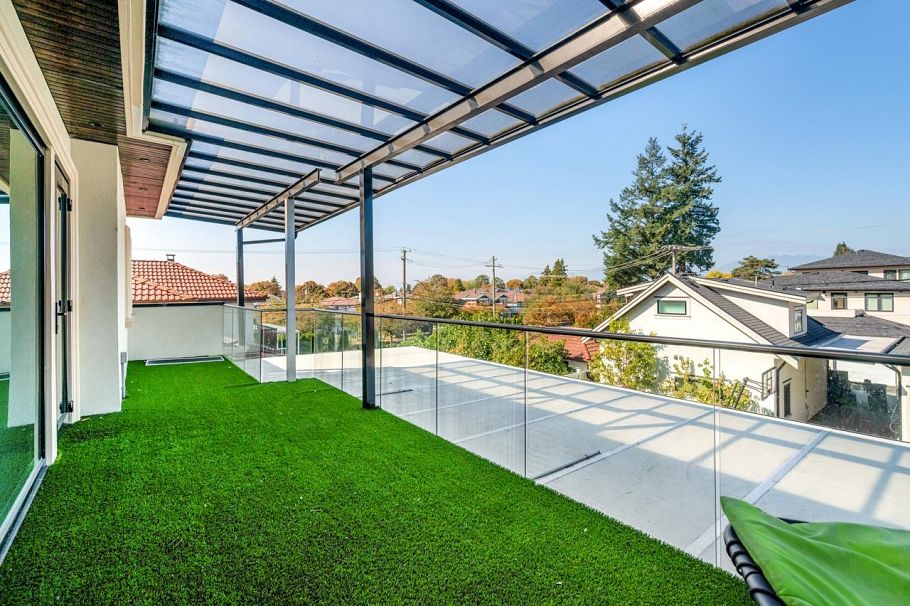 3419 E 48th Avenue Vancouver, BC - 23
