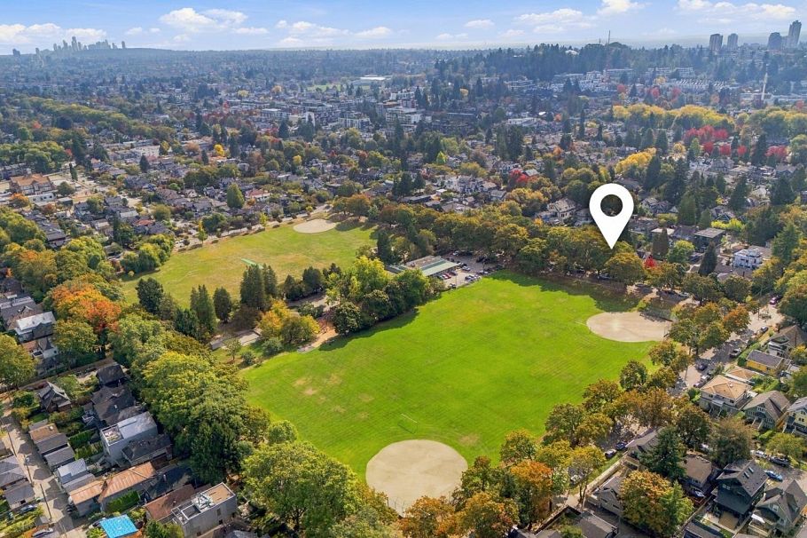 840 W 22nd Avenue Vancouver, BC - 9