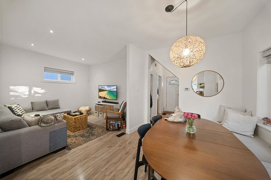929 E 30th Avenue Vancouver, BC - 9
