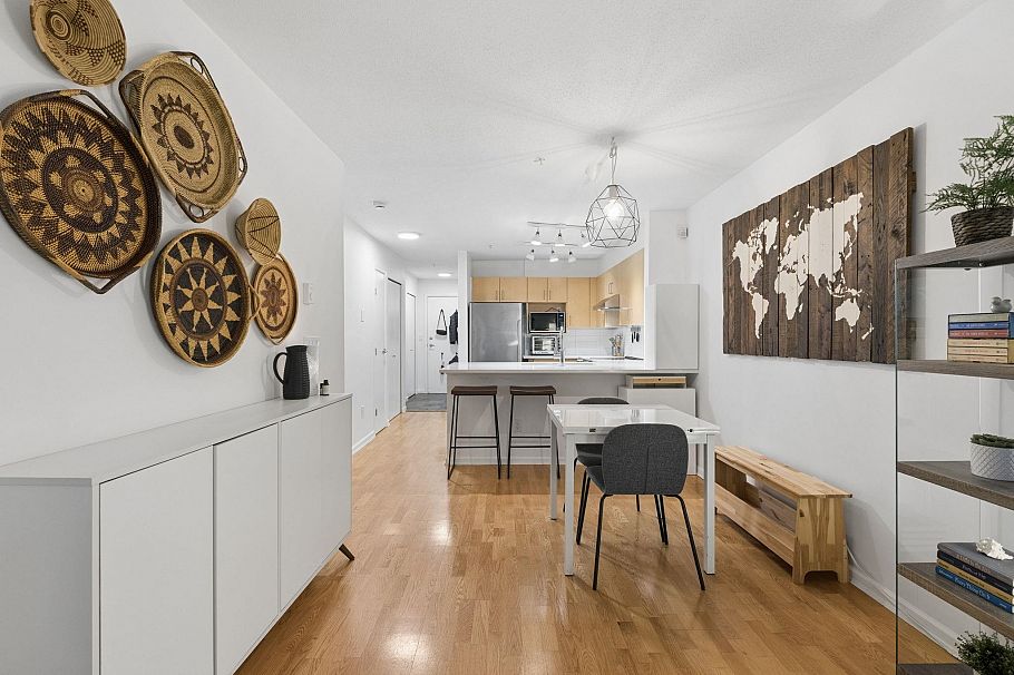 112 147 E 1st North Vancouver, BC - 11
