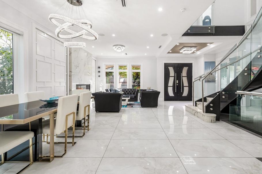3419 E 48th Avenue Vancouver, BC - 7