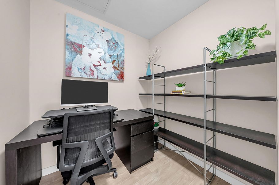 303 625 E 3rd Street North Vancouver, BC - 18