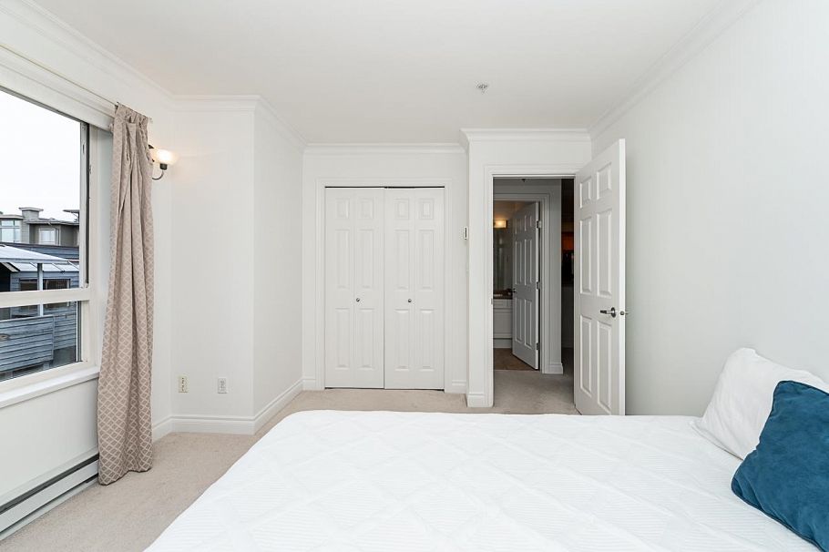 302 128 W 21st Street North Vancouver, BC - 19