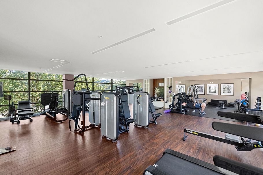 115 3602 Aldercrest Drive North Vancouver, BC - 32