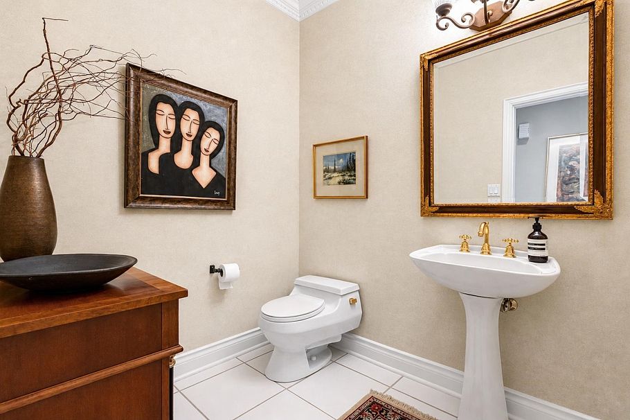 8418 Gillnet Place Vancouver, BC - 21