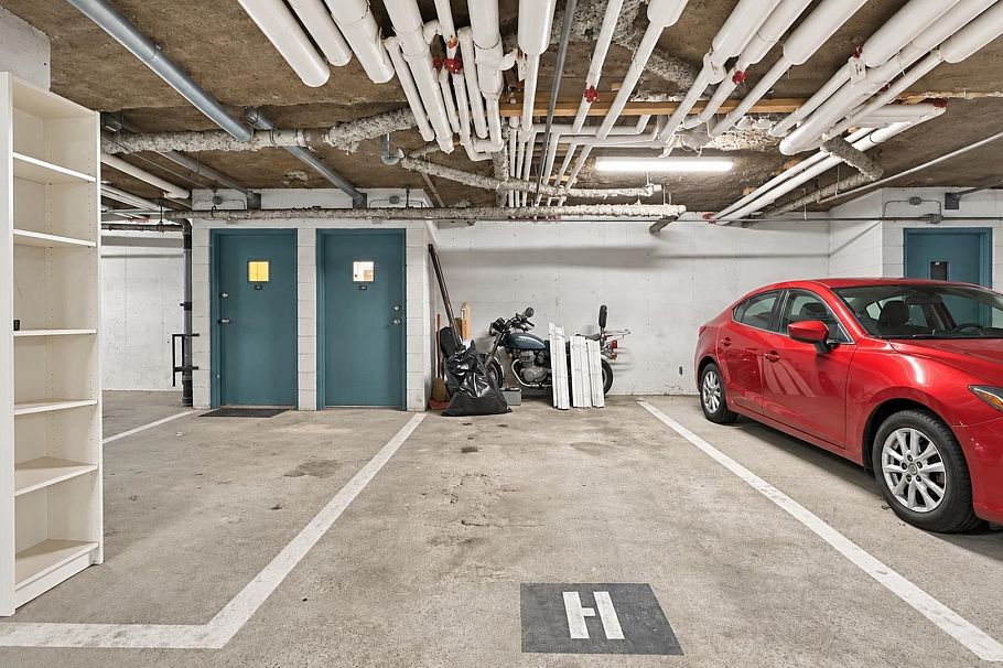 10 1355 W 4th Avenue Vancouver, BC - 18
