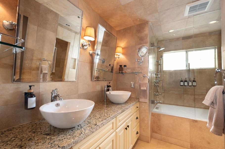39 3939 Indian River Drive North Vancouver, BC - 21