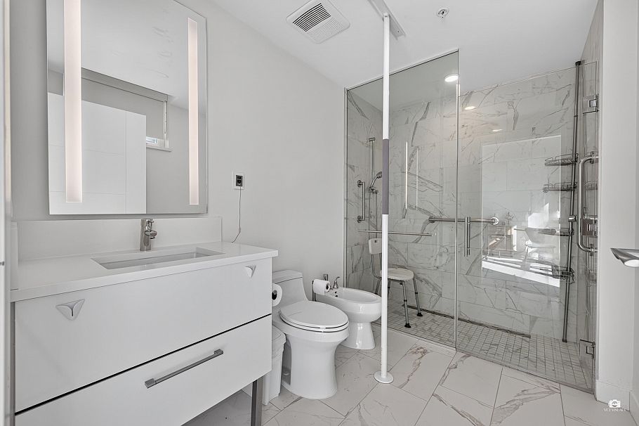 671 438 W King Edward Avenue Vancouver, BC - 17