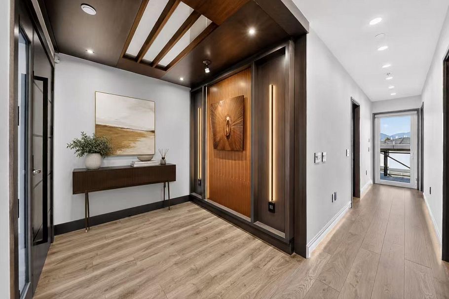 2863 W King Edward Avenue Vancouver, BC - 4