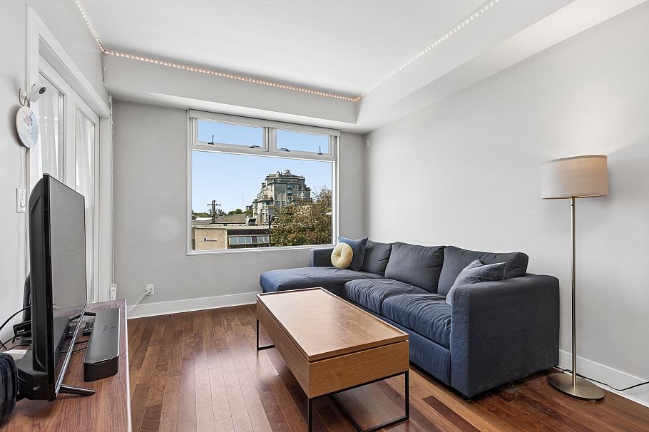 303 1477 W 15th Avenue Vancouver, BC - 6