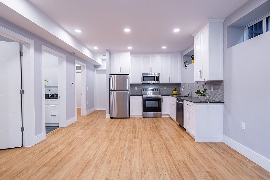 426 W 17th Avenue Vancouver, BC - 23