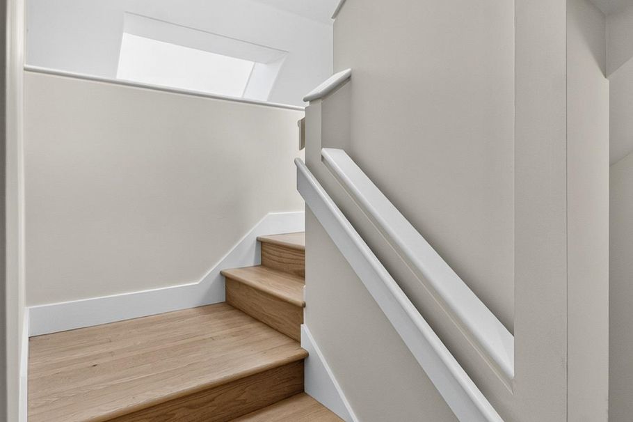 3648 W 1st Avenue Vancouver, BC - 17