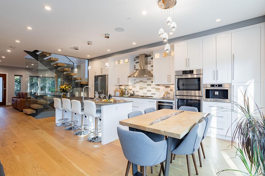 426 W 17th Avenue Vancouver, BC - 11
