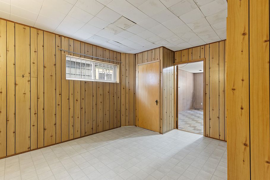 1060 Kelowna Street Vancouver, BC - 24