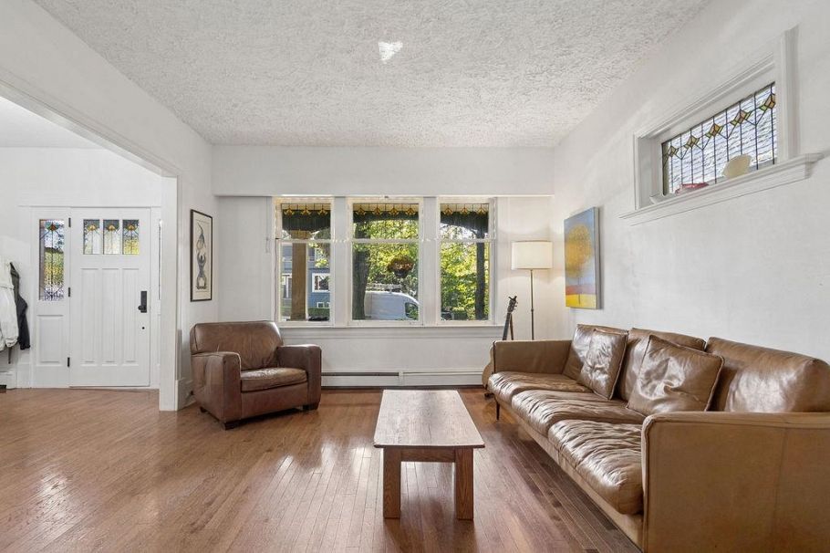 1791 E 7th Avenue Vancouver, BC - 7