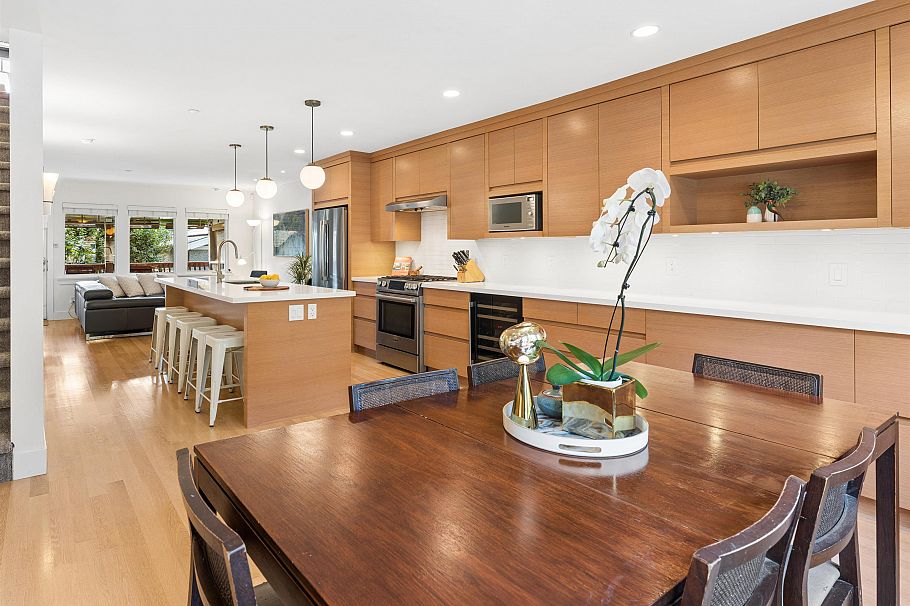 558 W 19th Avenue Vancouver, BC - 7