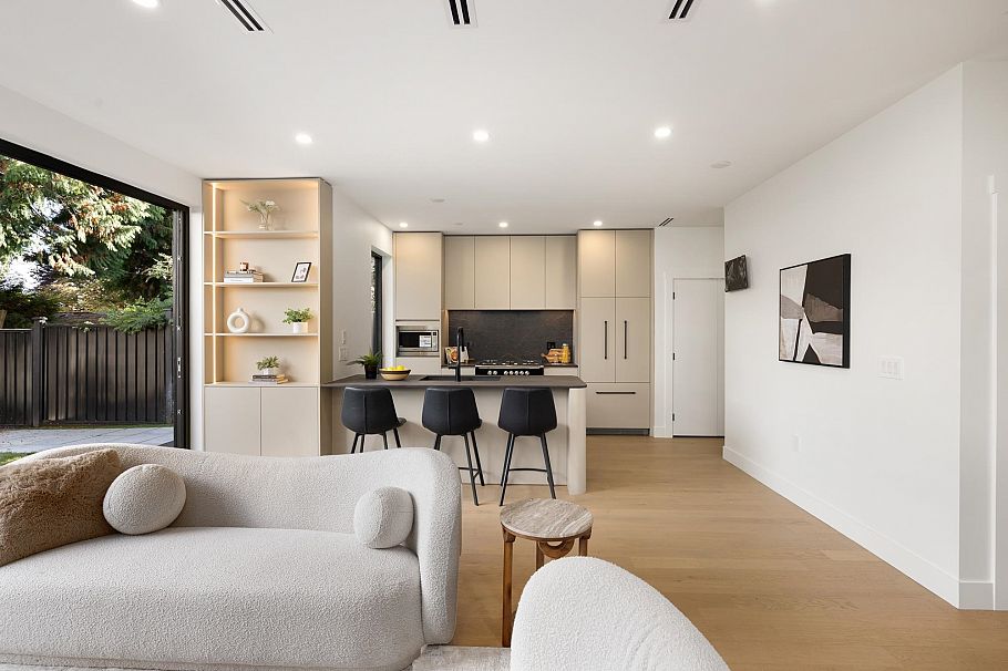 2 2145 Napier Street Vancouver, BC - 6