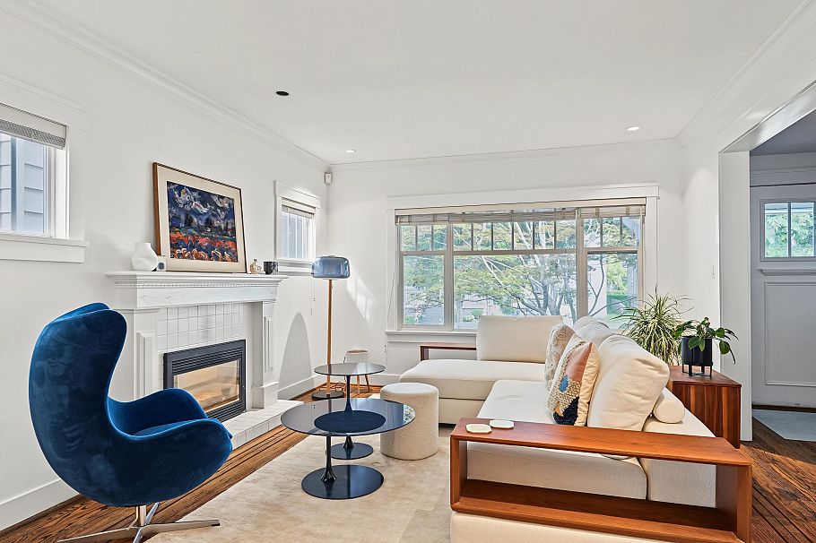 462 W 19th Avenue Vancouver, BC - 2