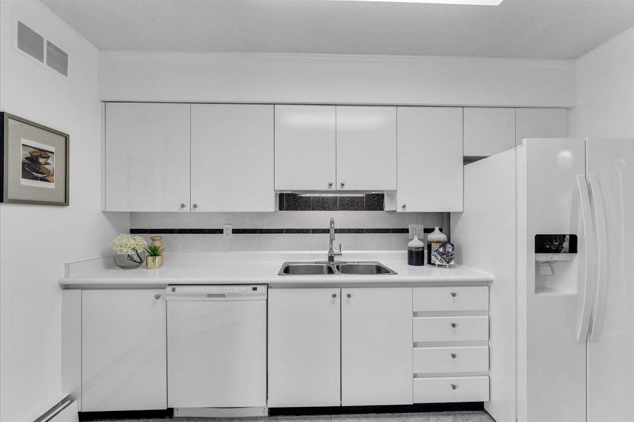 701 1010 Burnaby Street Vancouver, BC - 12