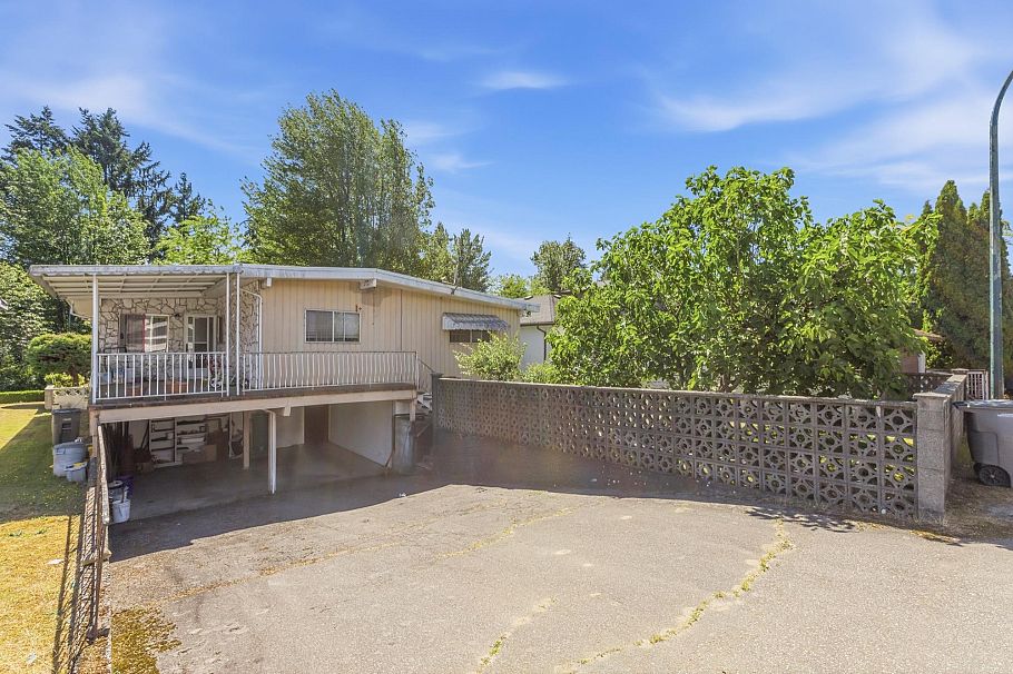 3055 Rosemont Drive Vancouver, BC - 20
