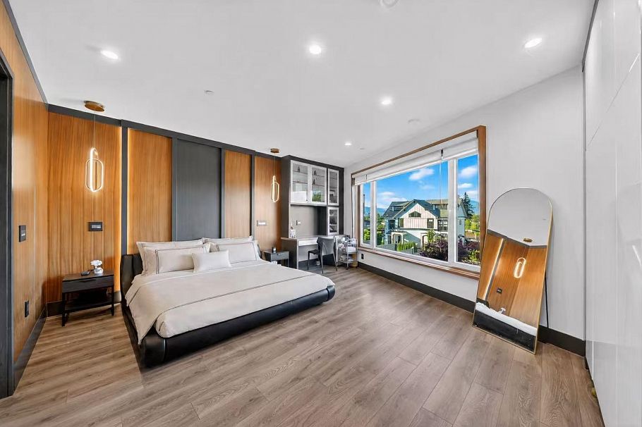 2863 W King Edward Avenue Vancouver, BC - 5