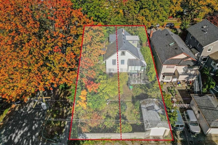 3500 Ash Street Vancouver, BC - 2