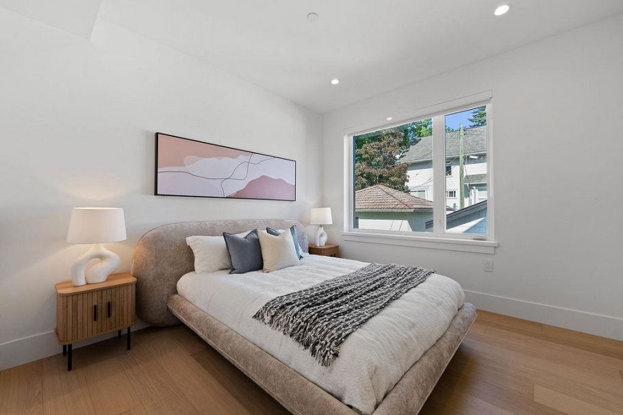 2 6318 Sophia Street Vancouver, BC - 21
