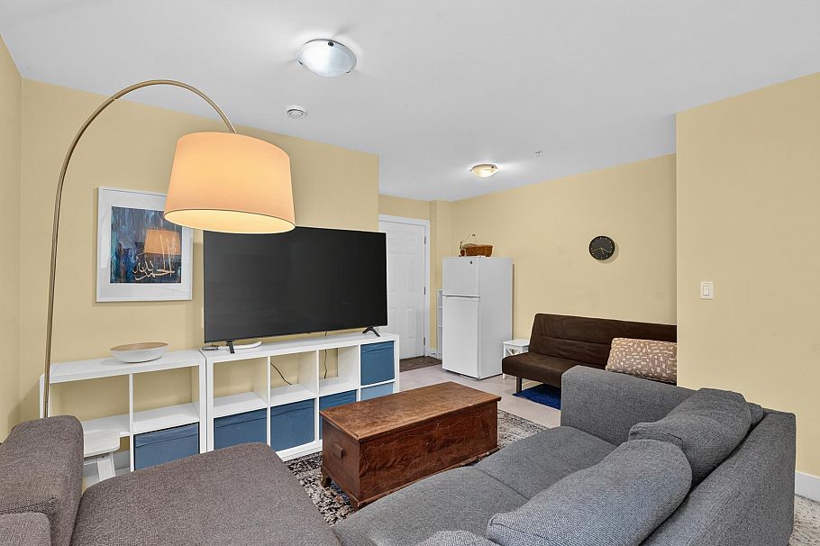 5502 Dundee Street Vancouver, BC - 25