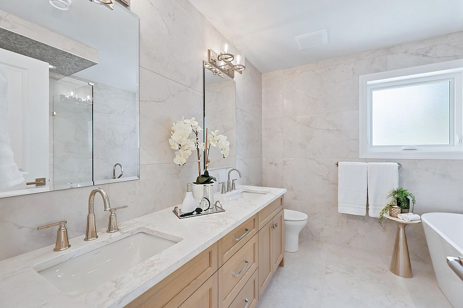 3490 Church Street North Vancouver, BC - 19