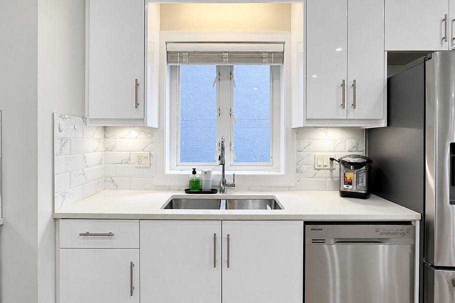 4985 Moss Street Vancouver, BC - 15