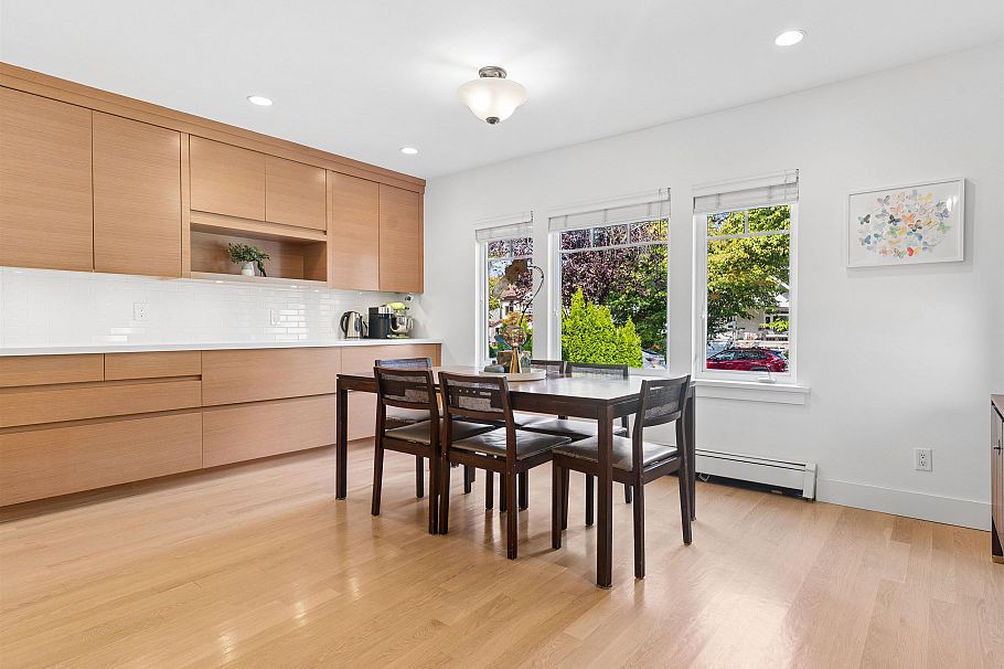 558 W 19th Avenue Vancouver, BC - 5